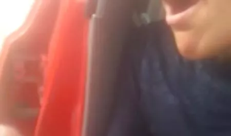 Dua bokep asian toge lapar ayam debutan untuk membuktikan kemampuannya sialan