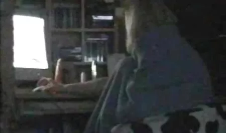 Charlie suka video bokep asian school masturbasi