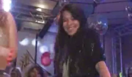Im Park sex asian bokep